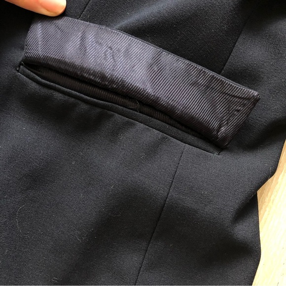 Zara Basic Navy Blue Gathered Shoulder Blazer - Picture 12 of 13